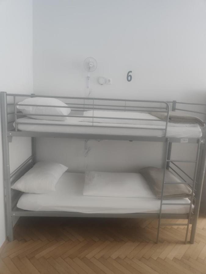 Ch-Hostel Відень Екстер'єр фото