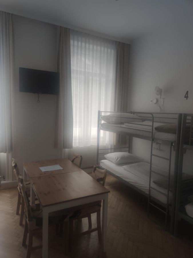 Ch-Hostel Відень Екстер'єр фото